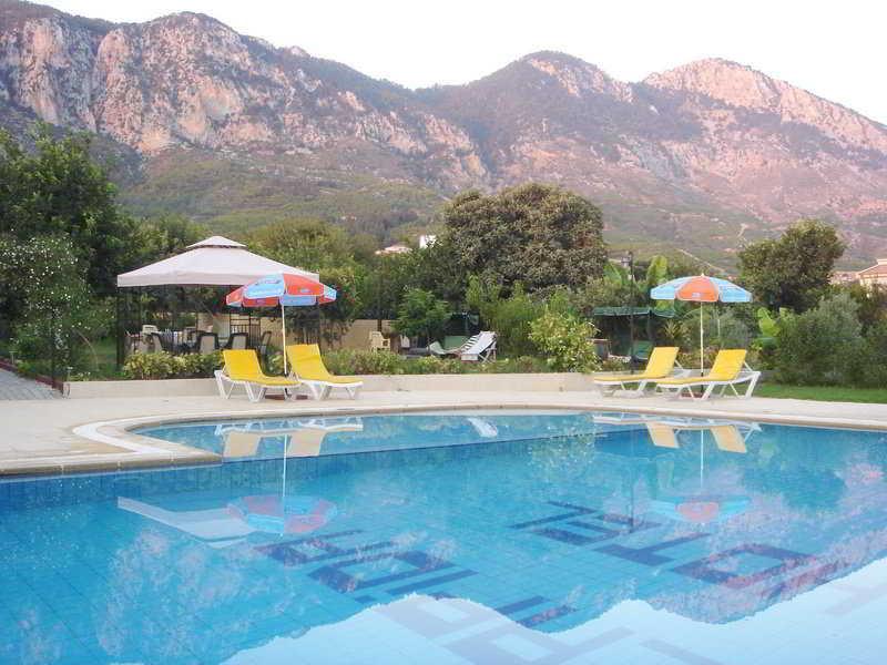 Lapida Garden Hotel Lapithos  Esterno foto